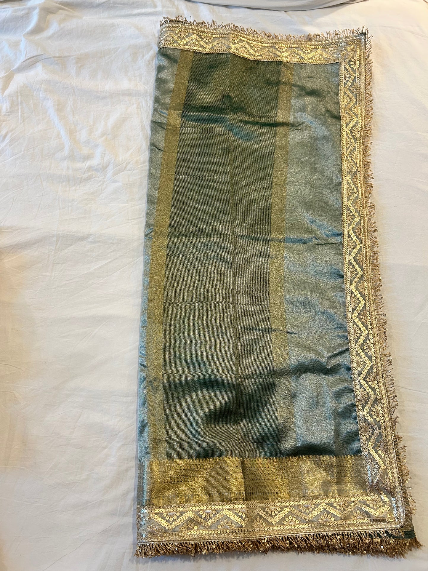 Sitaron Saree