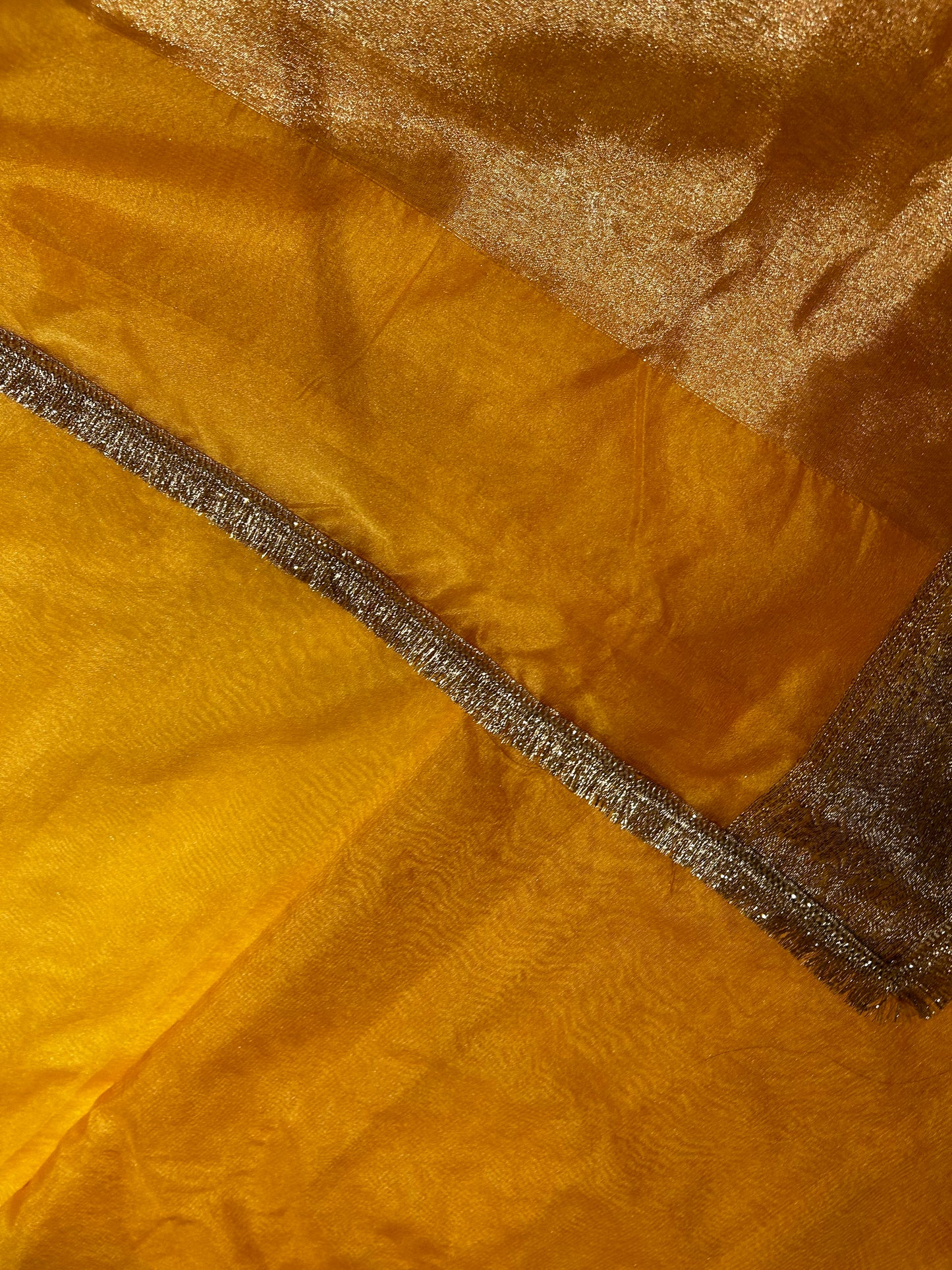 Peetal Pathar Saree (Yellow)