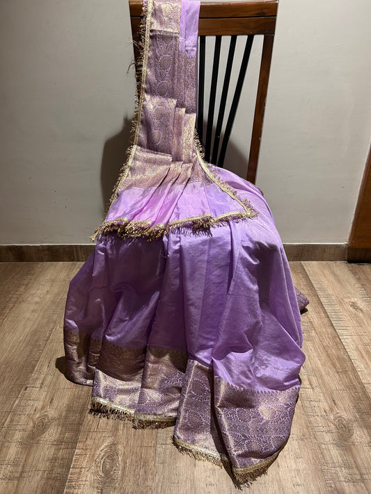 Banafsha Baadal Saree