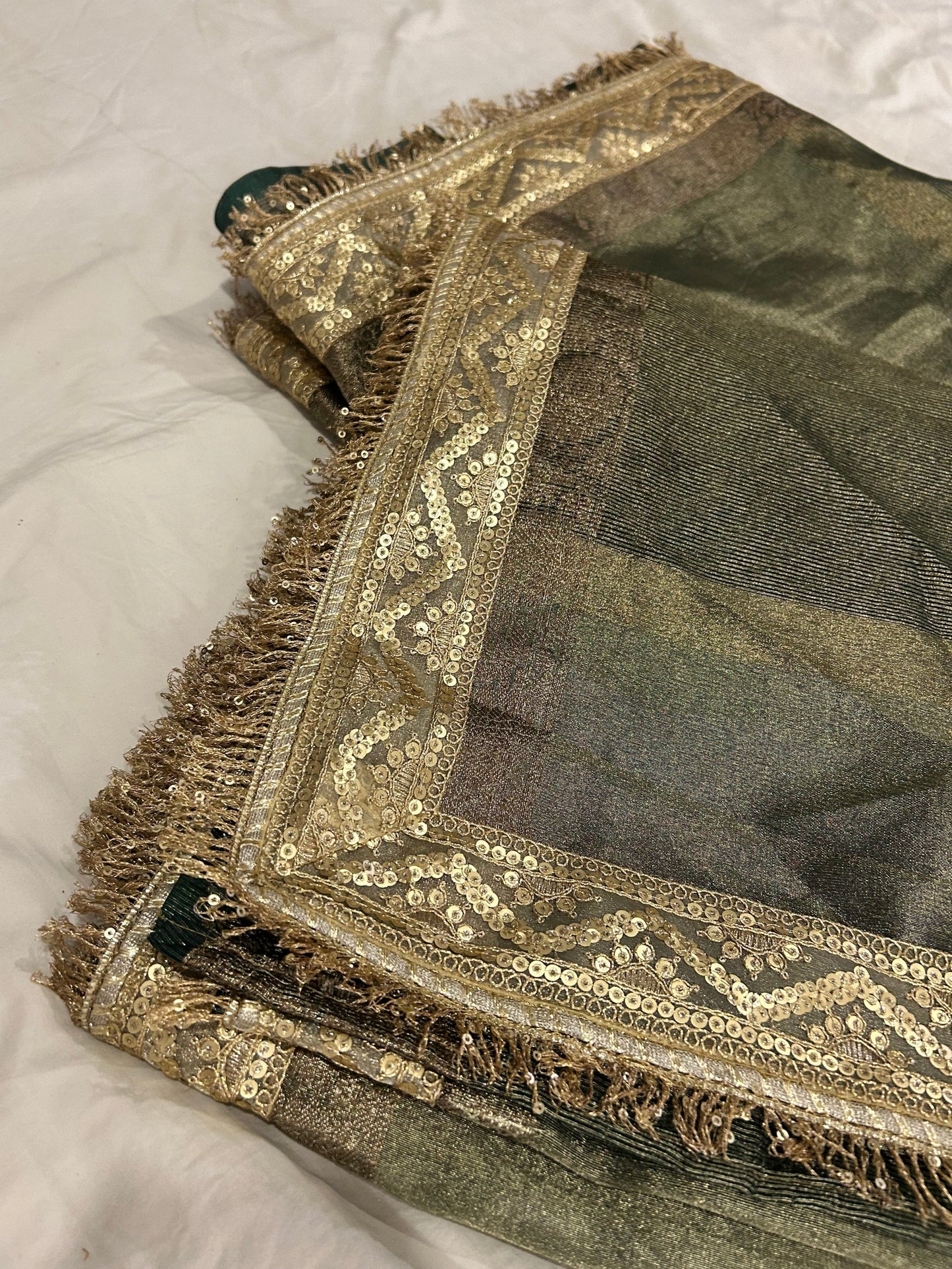 Zaitoon Tissue Saree (Grey-Green)