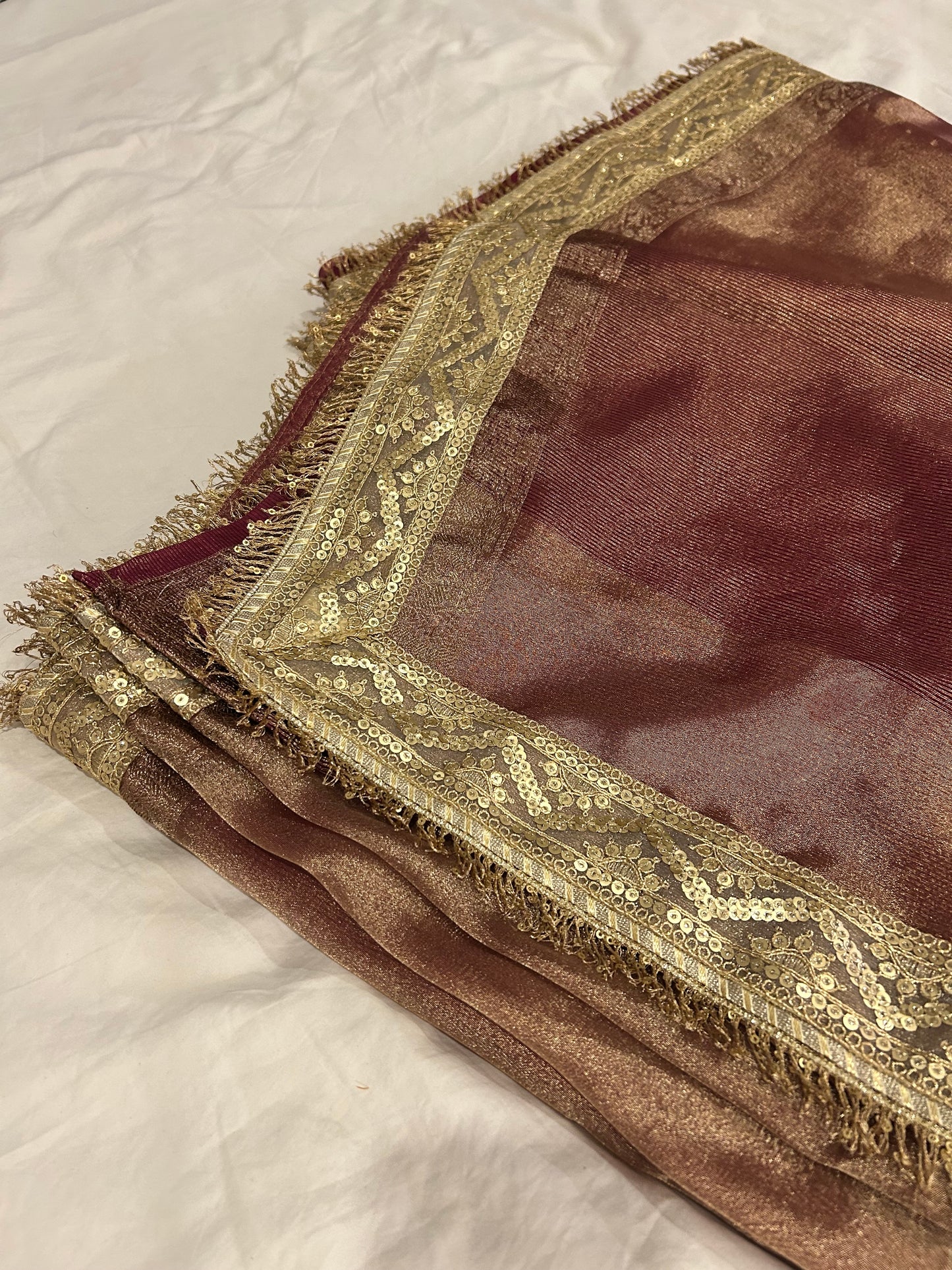 Gul-e-Nazakat Saree