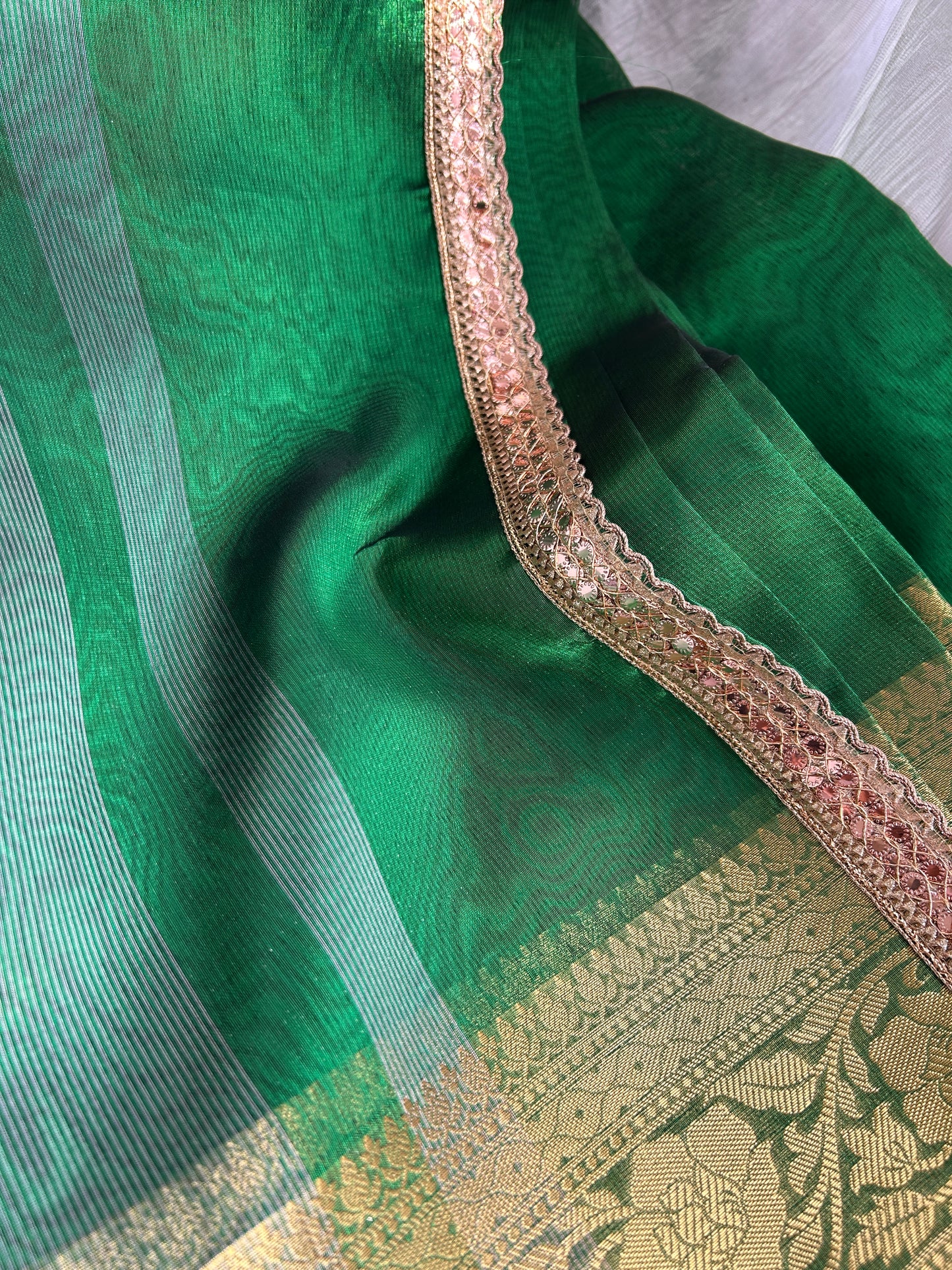 Ganga Tissue Silk Saree(Emerald Green)