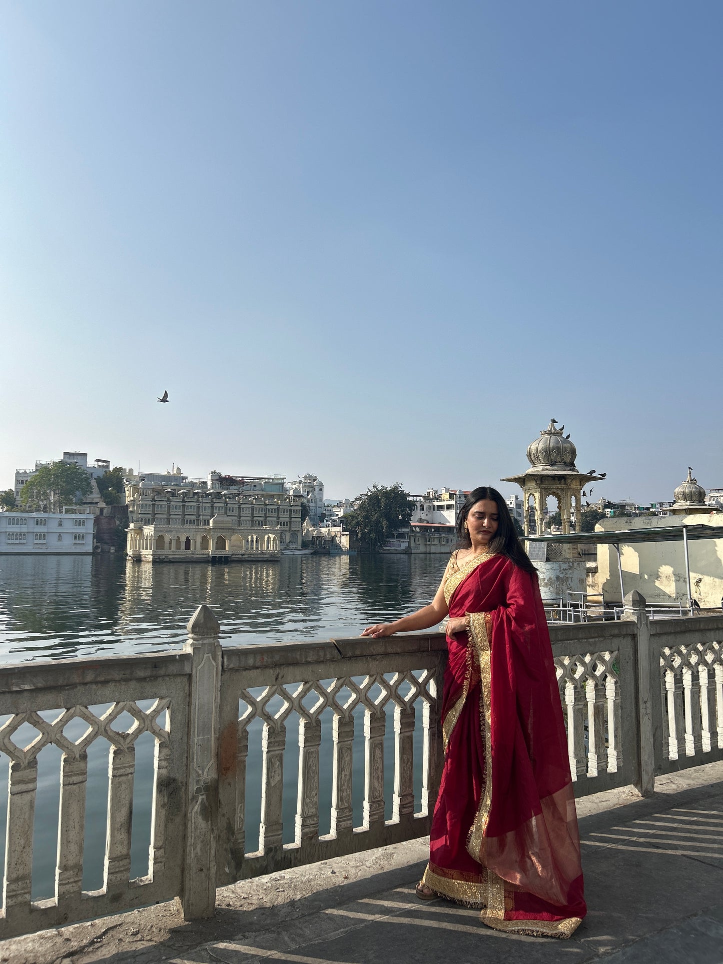 Maharani Gayatri (Maroon)