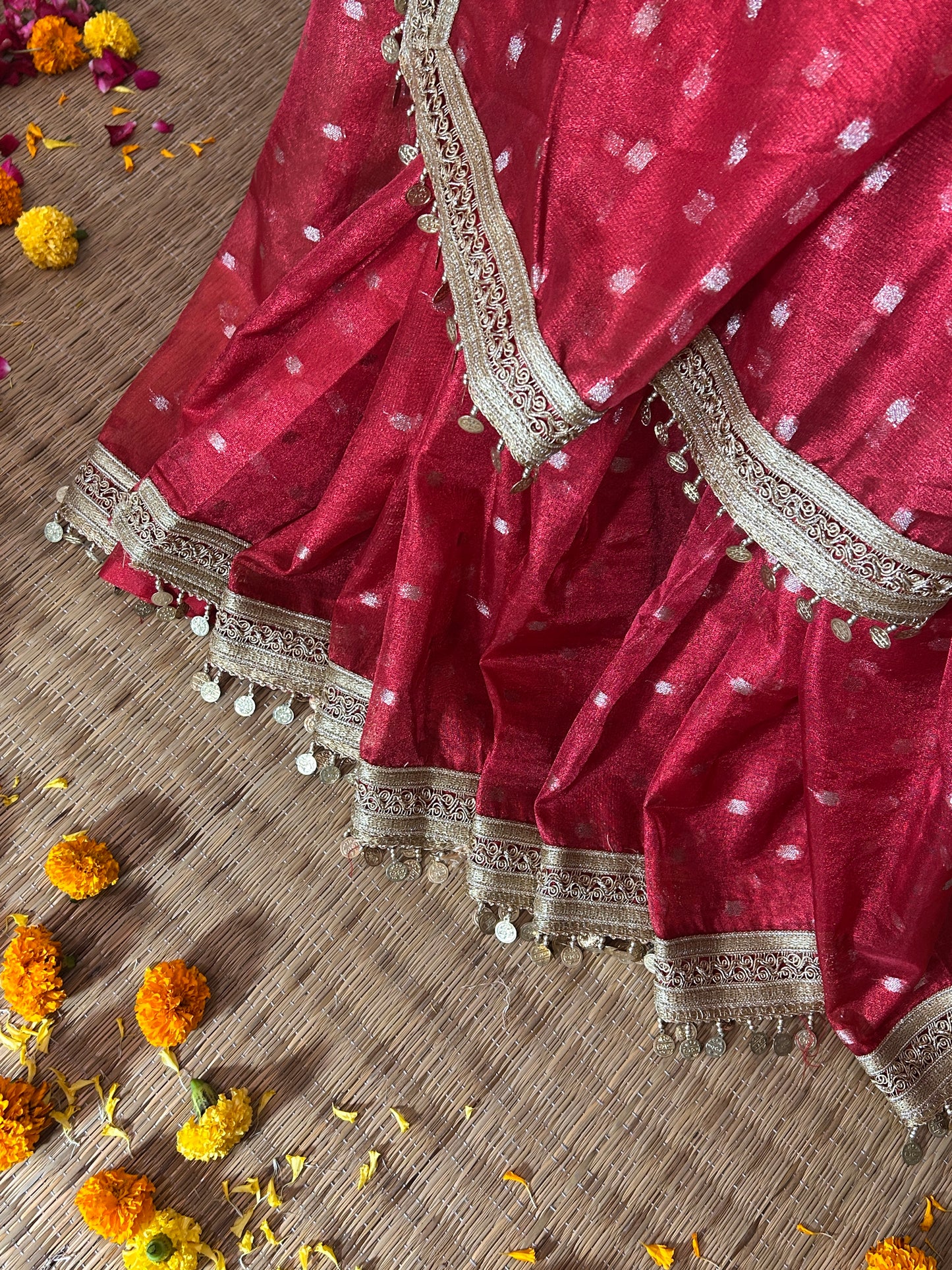 Janhvi Kapoor Inspired Red Tissue Silk Saree