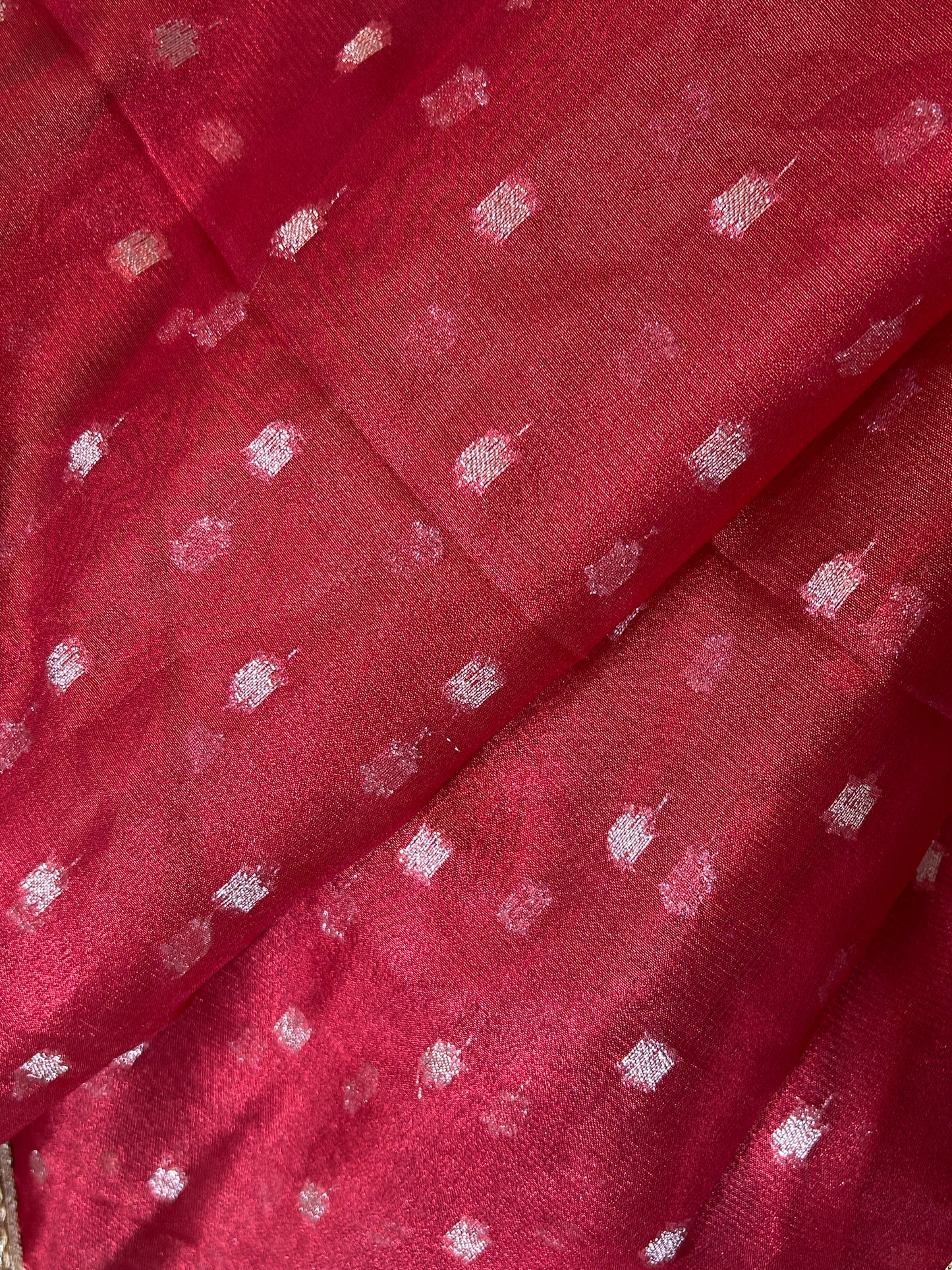 Janhvi Kapoor Inspired Red Tissue Silk Saree